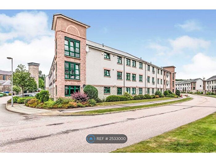 2 Bedroom Flat To Rent In Grandholm Crescent, Bridge Of Don, Aberdeen, AB22