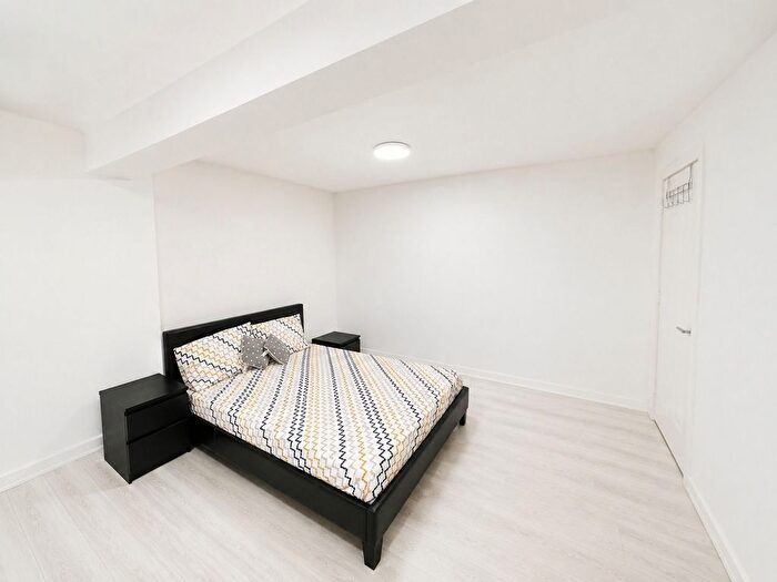1 Bedroom Studio To Rent In Western Road, Mitcham, CR4