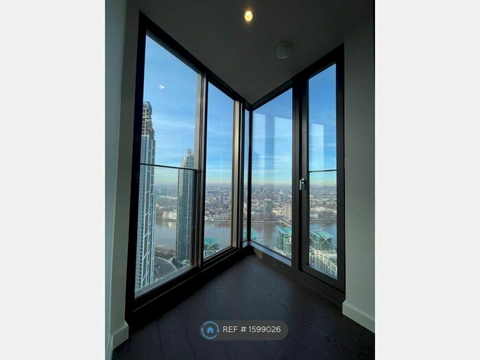 2 Bedroom Flat To Rent In Damac Tower, London, SW8