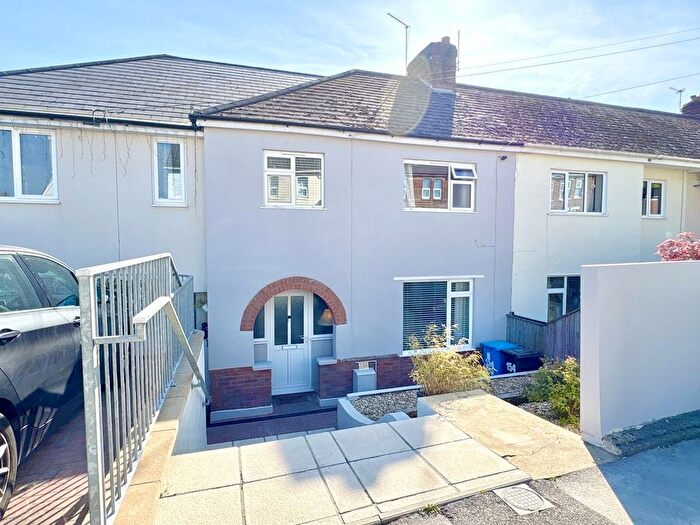 3 Bedroom Terraced House For Sale In Rossmore Road, Parkstone, Poole, BH12