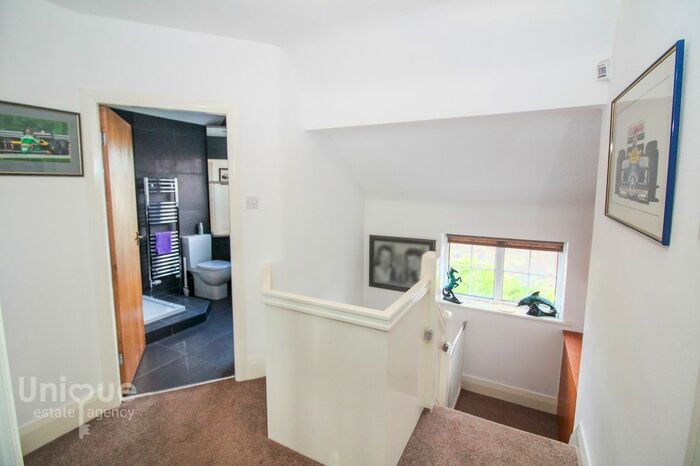 3 Bedroom Semi-Detached House For Sale In Lime Grove, Lytham St. Annes, Lancashire, FY8