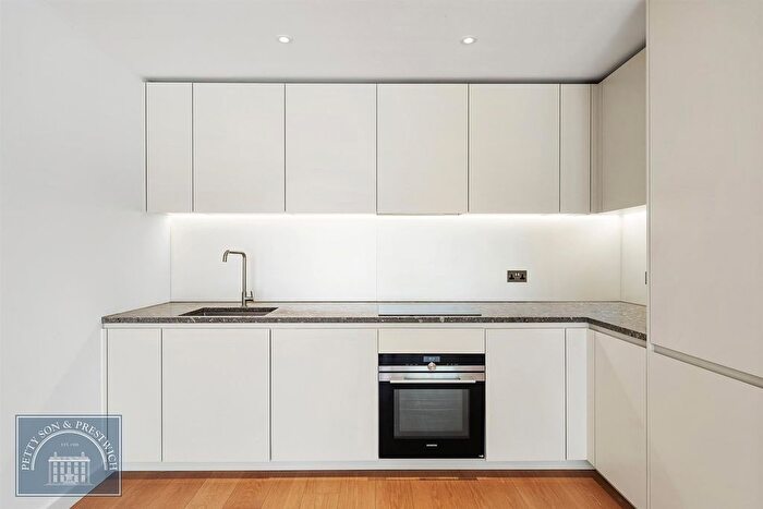 2 Bedroom Flat To Rent In Upper Riverside, Cutter Lane, SE10