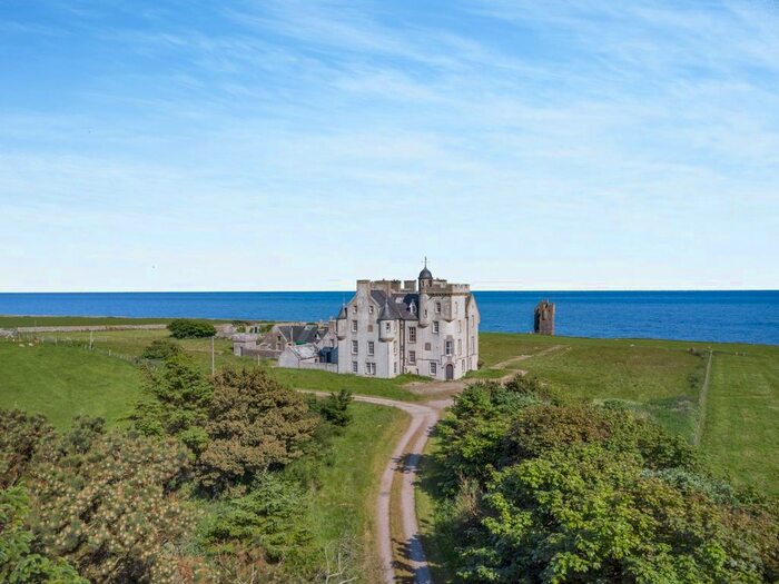 Country House For Sale In Main Street, Keiss, Wick, KW1