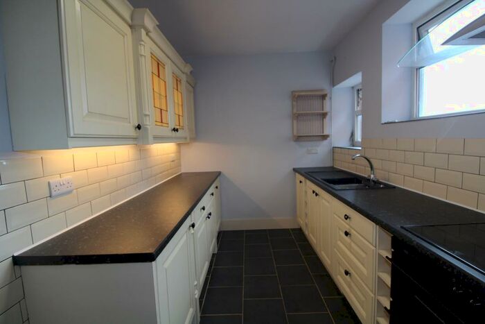 1 Bedroom Flat To Rent In Park View Court, Coldstream Terrace, Cardiff, CF11