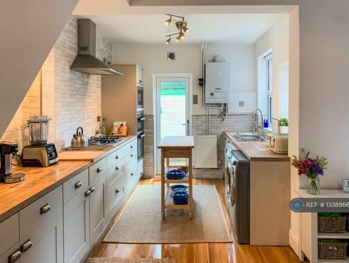 4 Bedroom Terraced House To Rent In Kempton Road, Liverpool, L15