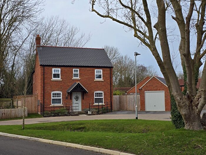 3 Bedroom Detached House For Sale In Bridgeways, Alford, LN13