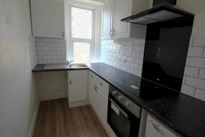 1 Bedroom Flat To Rent In Locking Road, Weston-super-Mare, BS23
