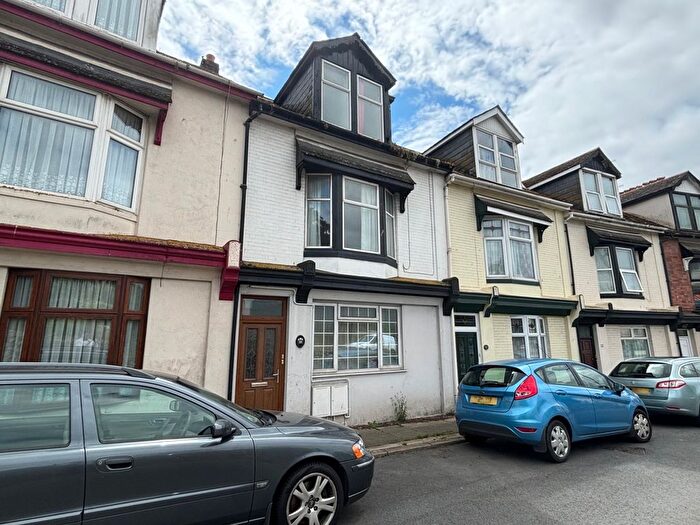 2 Bedroom Maisonette To Rent In Bitton Park Road, Teignmouth, Devon, TQ14