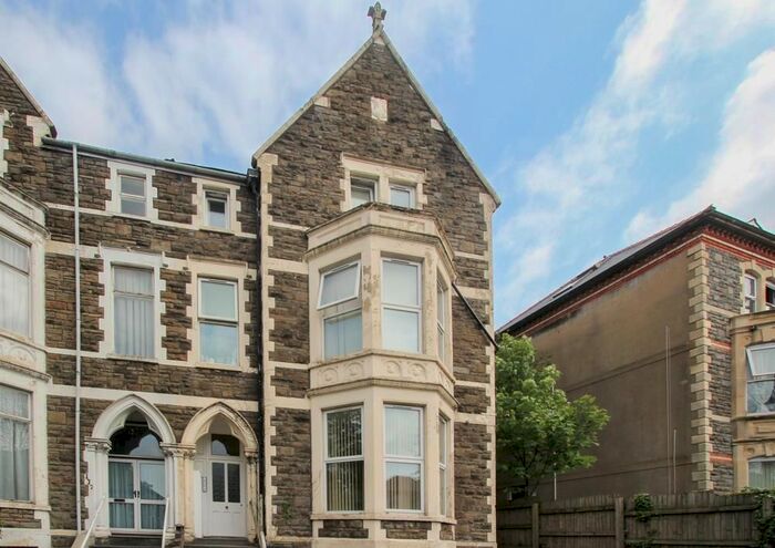 2 Bedroom Flat To Rent In Newport Road, Roath, Cardiff, CF24