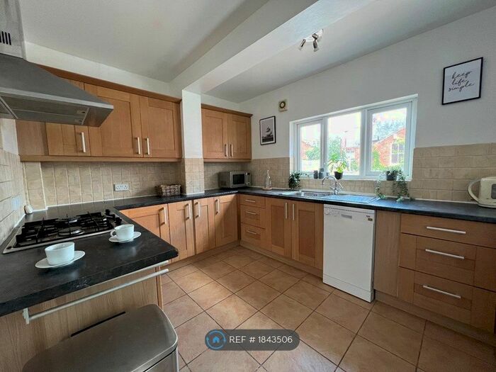 6 Bedroom End Of Terrace House To Rent In Elton Road, Exeter, EX4