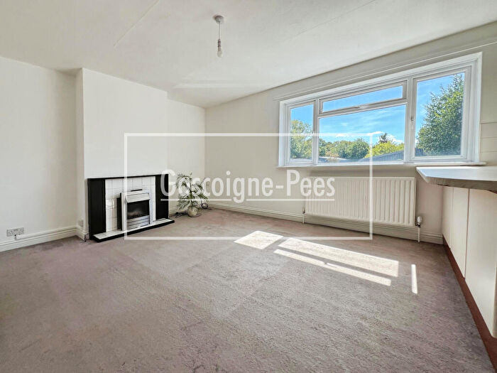 2 Bedroom Apartment To Rent In Bentley, GU10