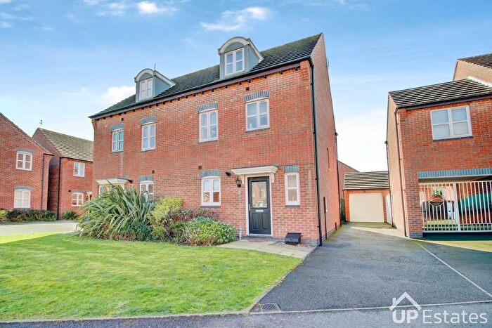 4 Bedroom Semi Detached House For Sale In Signals Drive, Stoke Village, Coventry, CV3