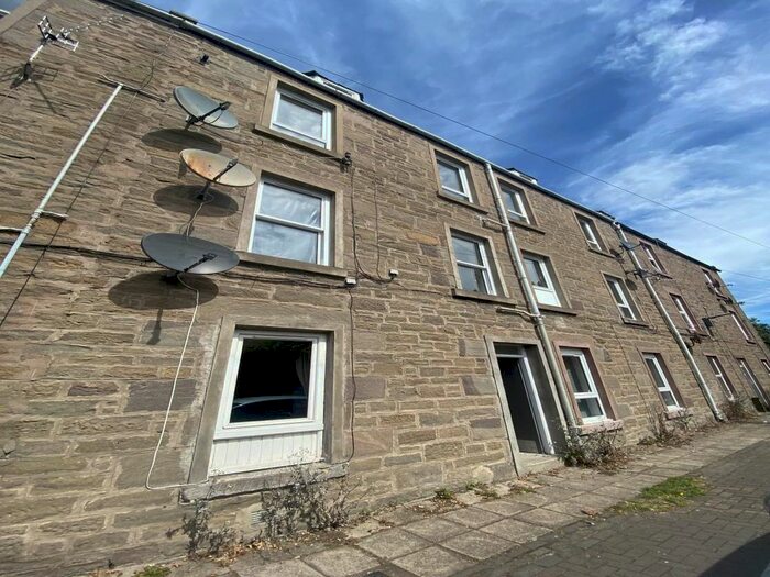 2 Bedroom Maisonette To Rent In Seafield Road, Dundee, DD1