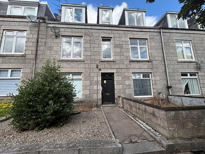 1 Bedroom Flat For Sale In Top Floor Left, Union Grove, Aberdeen, Aberdeen City, AB10