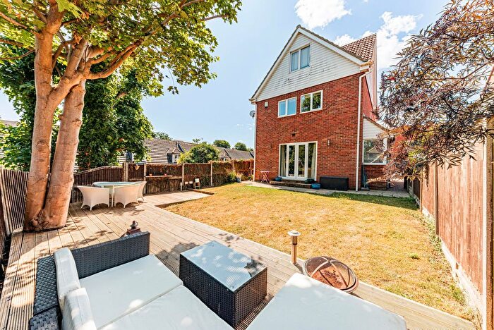 4 Bedroom Detached House For Sale In Preston Park, Faversham, ME13