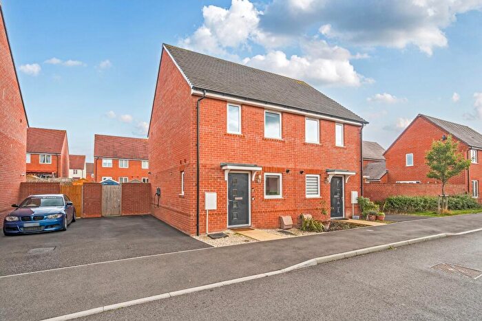 2 Bedroom Semi-Detached House For Sale In Chambray Road, Andover, SP11
