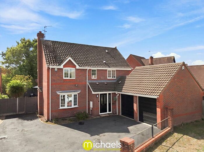 4 Bedroom Detached House For Sale In Eastwood Drive, Highwoods, Colchester, CO4