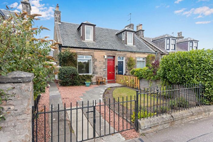 2 Bedroom Semi-Detached House For Sale In The Loan, Loanhead, EH20