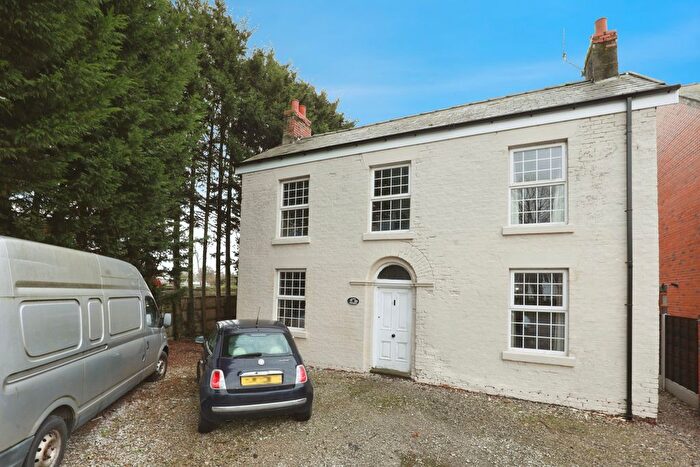 4 Bedroom Detached House For Sale In Middlewich Road, Winsford, Cheshire, CW7