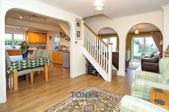 5 Bedroom Detached House For Sale In County Park Avenue, Halesowen, B62