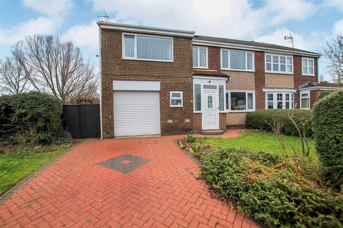 4 Bedroom Semi Detached House For Sale In Lascelles Avenue, Newton Aycliffe, DL5