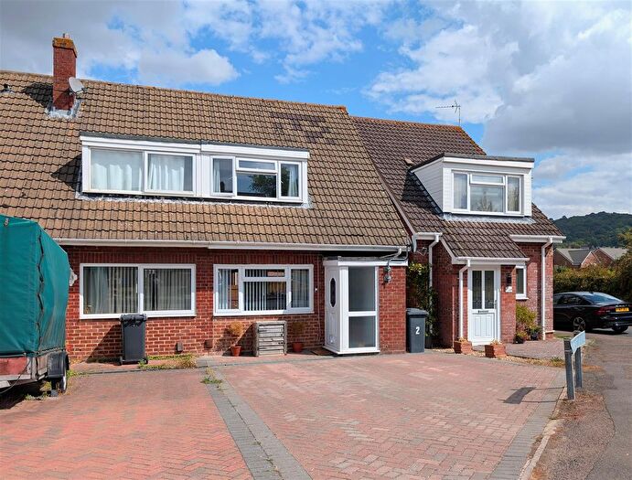 2 Bedroom End Terrace House For Sale In Warwick Avenue, Tuffley, Gloucester, GL4