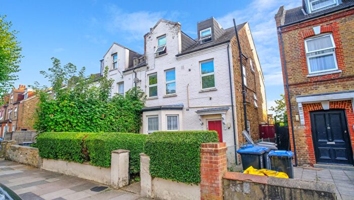 2 Bedroom Flat For Sale In Flat B, Connaught Road, Harlesden, London, NW10