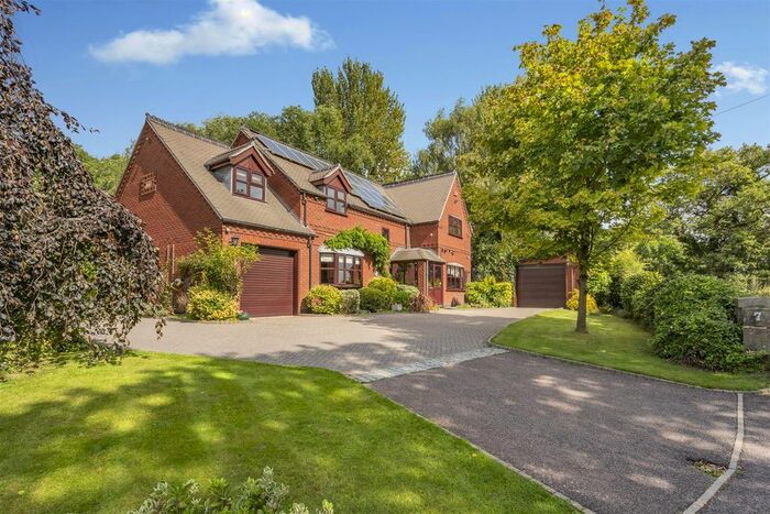 4 Bedroom Detached House To Rent In Mill Lane, Lichfield, WS14