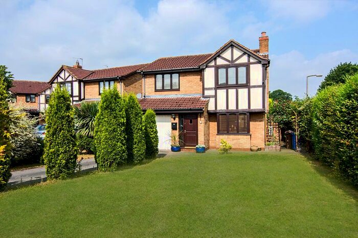 4 Bedroom Detached House To Rent In Eliot Close, Armitage, Rugeley WS15