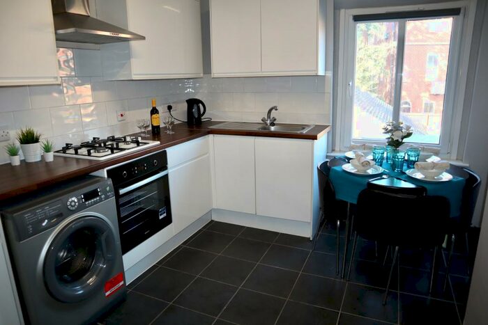 3 Bedroom Flat To Rent In York Street, Derby, DE1