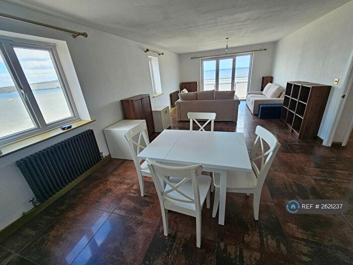 2 Bedroom Flat To Rent In Chichester Wharf, Erith, DA8