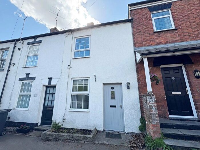 2 Bedroom Cottage For Sale In Daventry Road, Dunchurch, Rugby, CV22