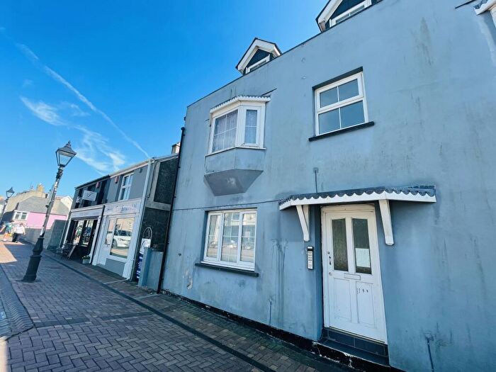 1 Bedroom Apartment To Rent In Milford Haven, SA73