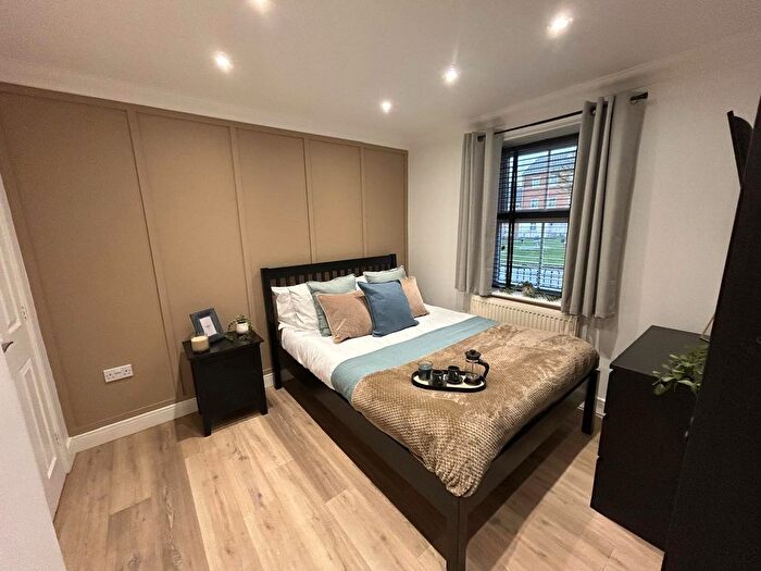 1 Bedroom Studio To Rent In Abington Grove, Northampton, NN1