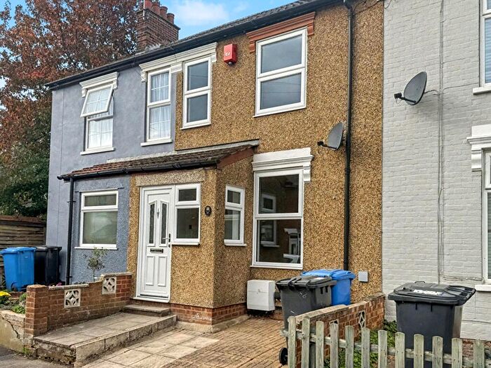3 Bedroom Terraced House For Sale In Orwell Road, Ipswich, IP3