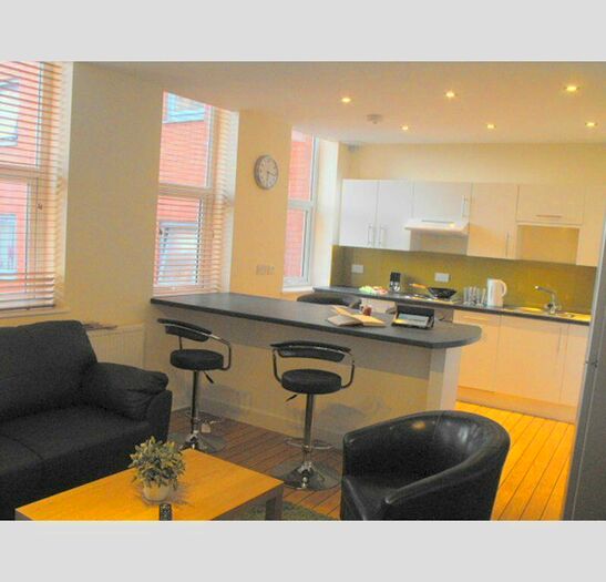 5 Bedroom Apartment To Rent In Guild Tavern - Gf Flat, PR1