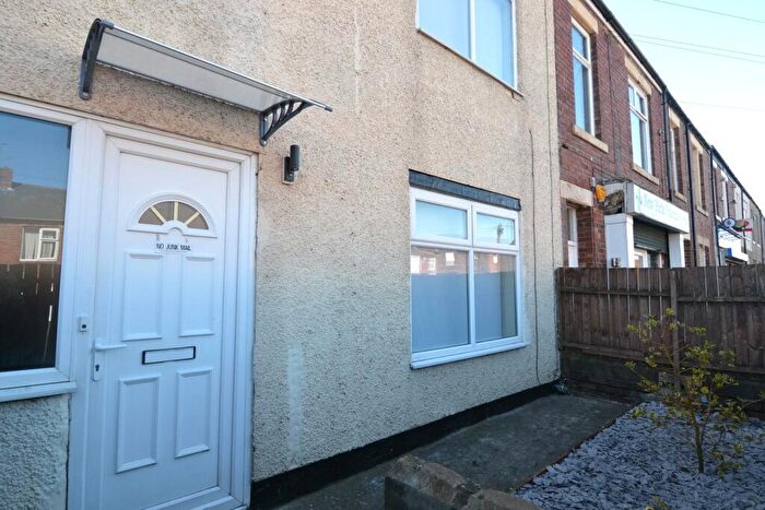 3 Bedroom Terraced House To Rent In Brookland Terrace, North Shields, Tyne And Wear, NE29