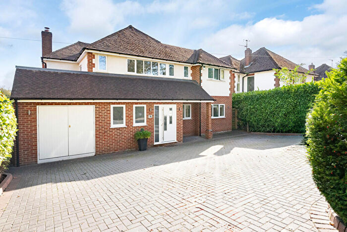 4 Bedroom Detached House For Sale In Ashcombe Road, Dorking, RH4