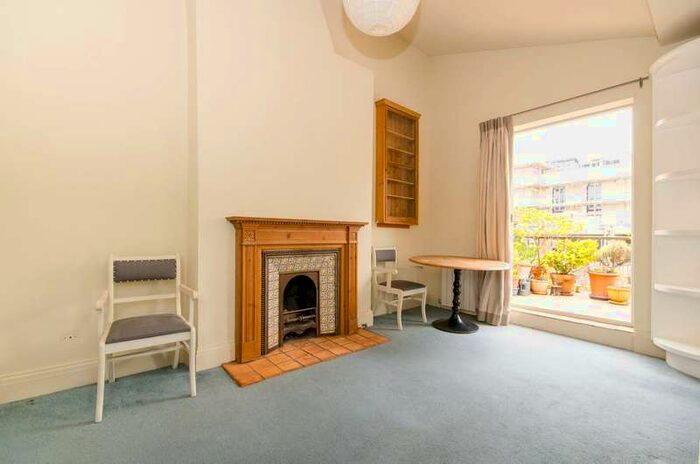 1 Bedroom Flat To Rent In Golborne Road, Portobello, W10