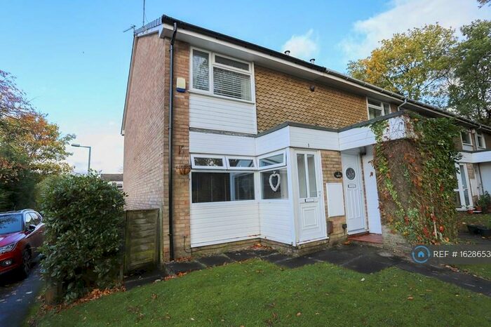 1 Bedroom Flat To Rent In Davenport, Stockport, SK3