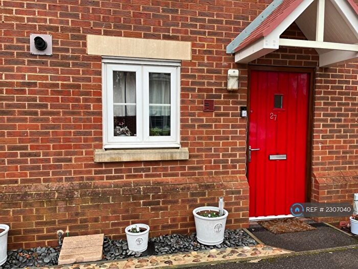 2 Bedroom Terraced House To Rent In Wheatsheaf Close, Sindlesham, Wokingham, RG41