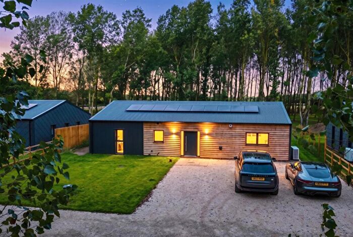 4 Bedroom Bungalow For Sale In Spalford Road, North Scarle, LN6