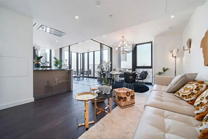 1 Bedroom Flat For Sale In Bondway, London, SW8