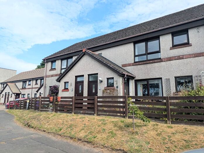 2 Bedroom Flat To Rent In Warren Park Mews, Anthony Court, Largs, North Ayrshire, KA30