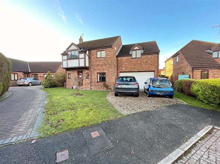 4 Bedroom Detached House For Sale In Danes Court, Riccall, York, YO19