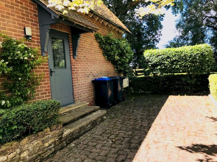 1 Bedroom Flat To Rent In Newnham, Daventry NN11