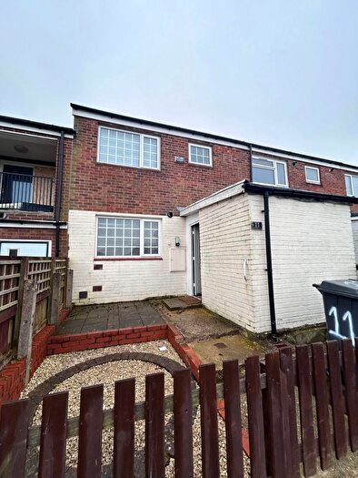3 Bedroom Terraced House To Rent In Leitholm Close, Hull, HU7