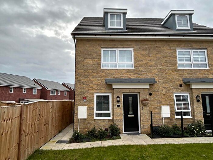 4 Bedroom Semi-Detached House To Rent In Wincham Avenue, Speke, L24