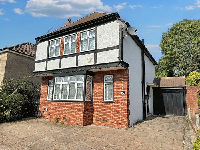 3 Bedroom Detached House To Rent In Oakdene Road, Orpington, BR5