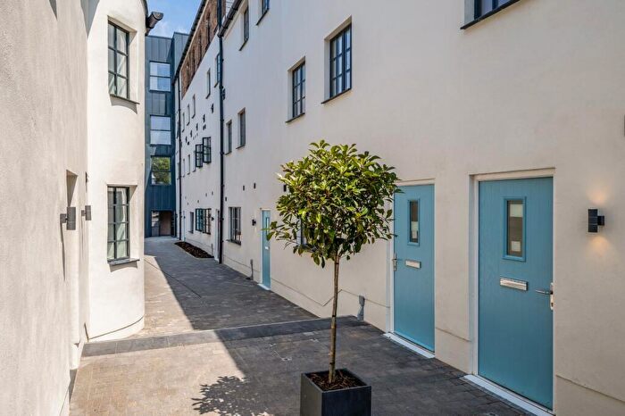 2 Bedroom Mews For Sale In Brewery Mews, Newberry Gardens, Weymouth, Dorset, DT4